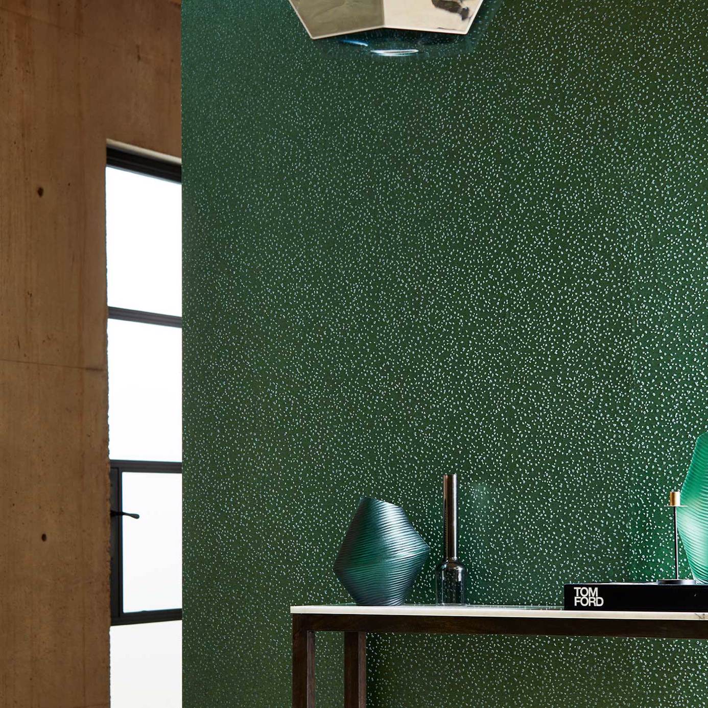 Anthology Foxy Wallpaper - Emerald - Harlequin - EANW112592 - Morris Wallpaper