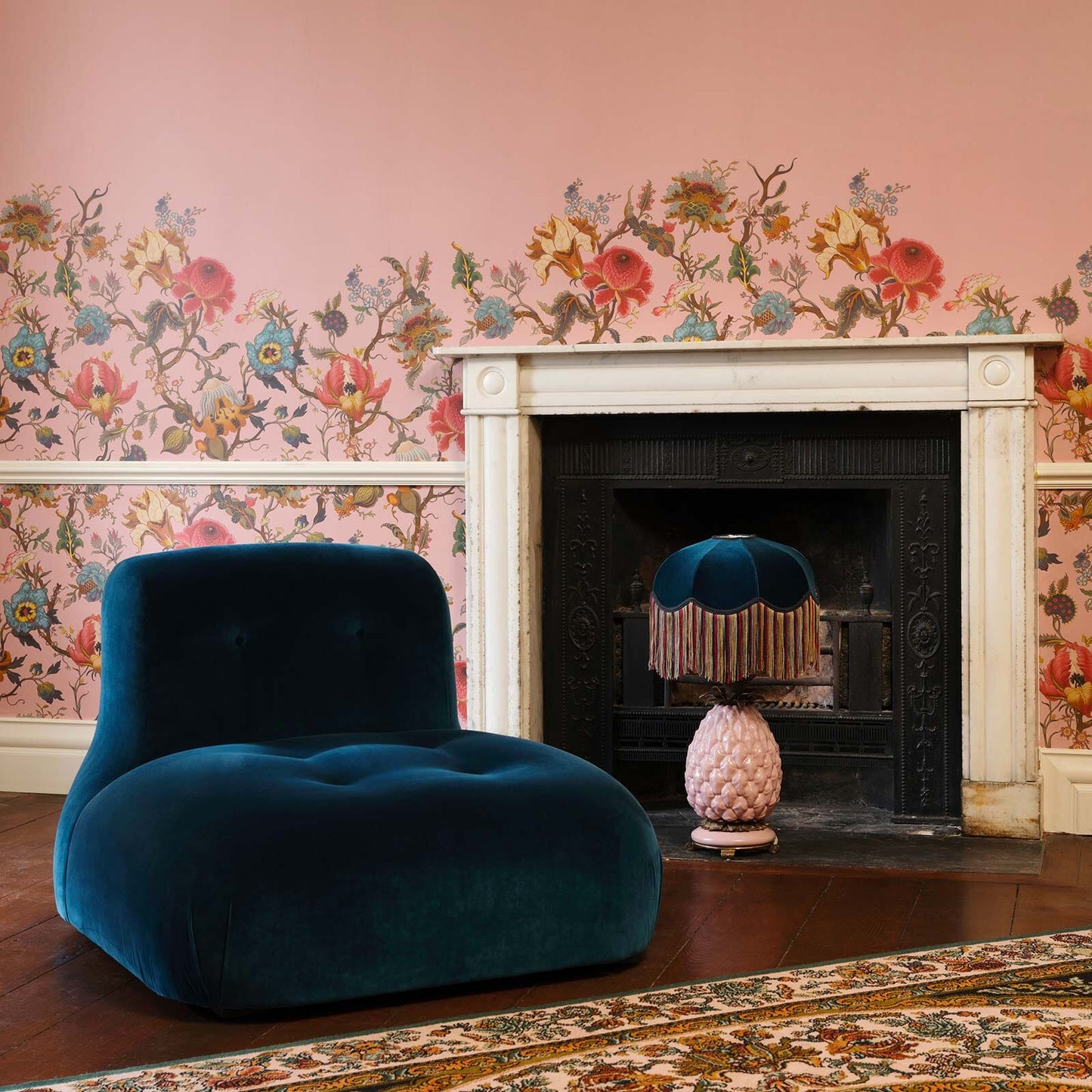 Artemis Climbing Walls Wallpaper - Blush - House of Hackney - 1-WA-ART-DI-BLS-PBL - Morris Wallpaper