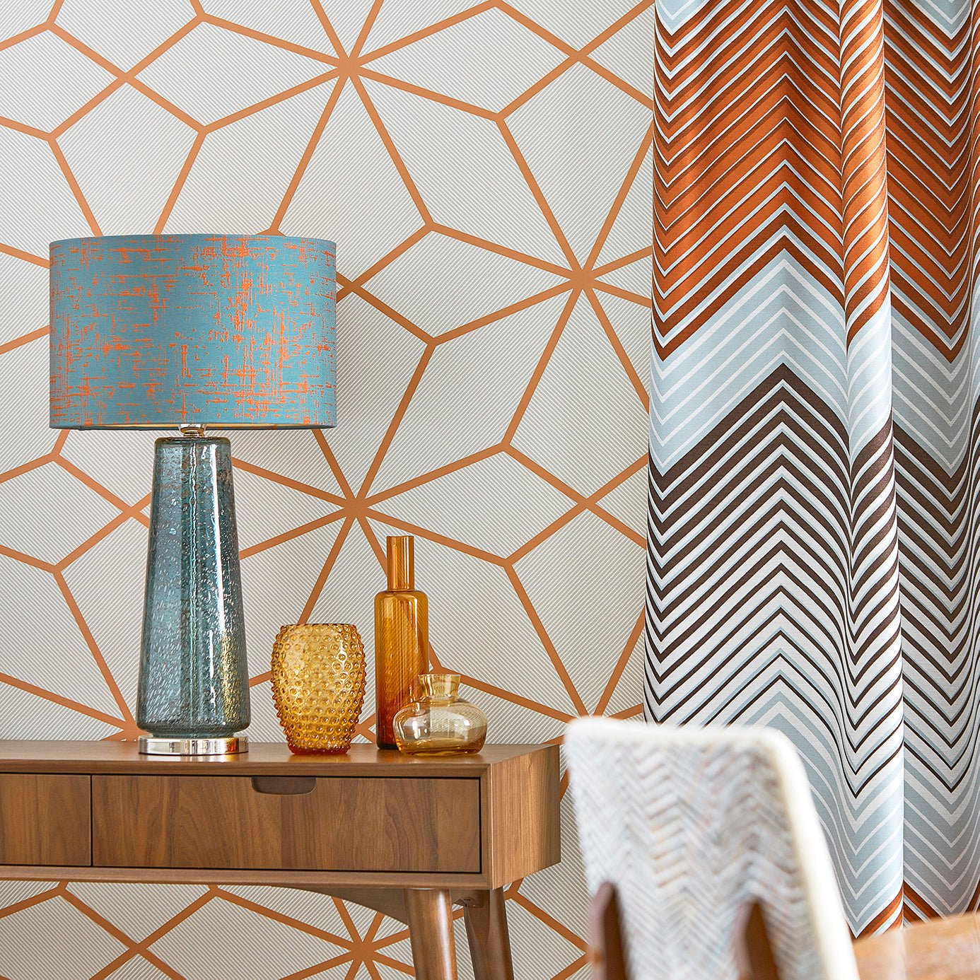 Axal Wallpaper - Rust - Harlequin - HMWF111979 - Morris Wallpaper