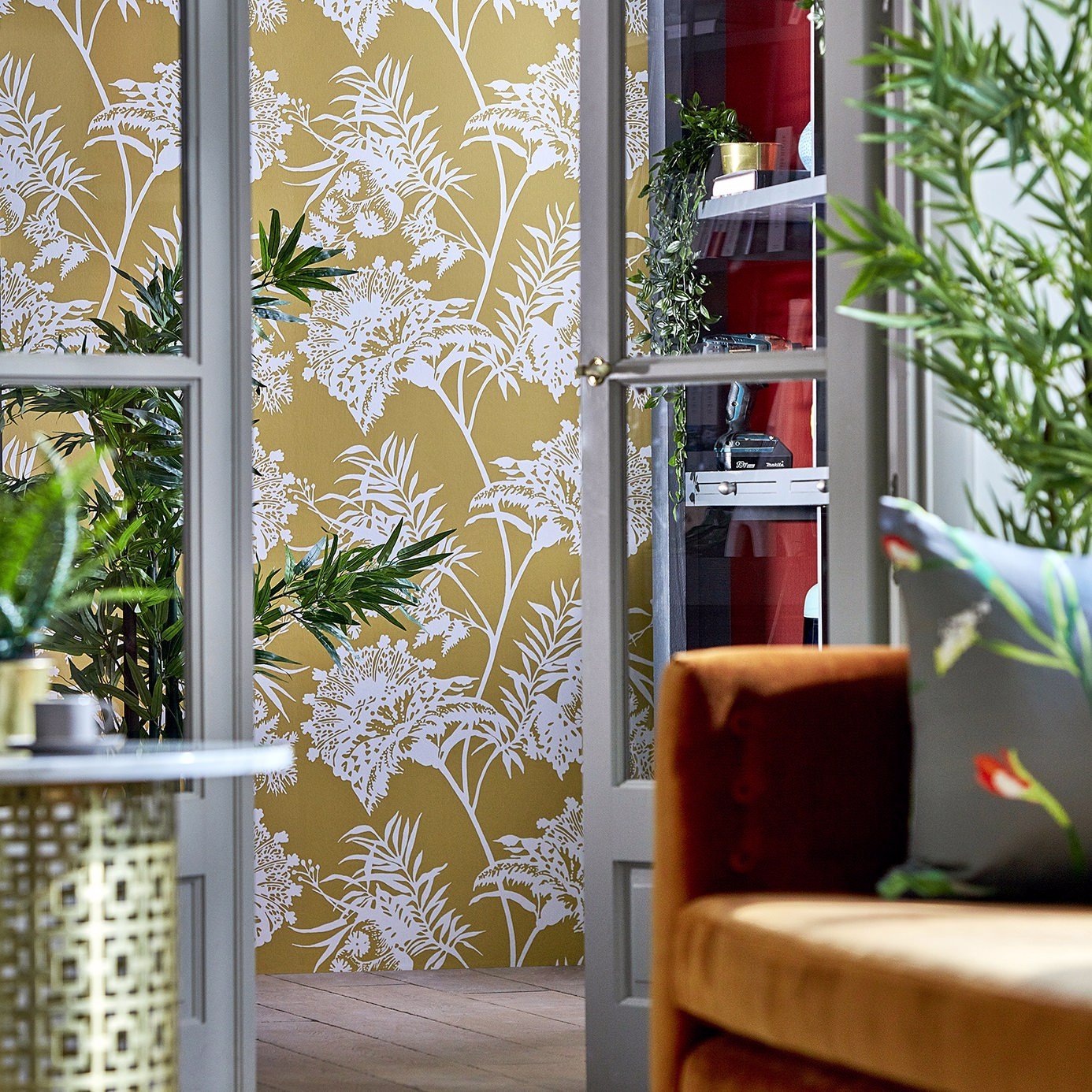 Bavero Wallpaper - Ochre - Harlequin - HZAP111764 - Morris Wallpaper