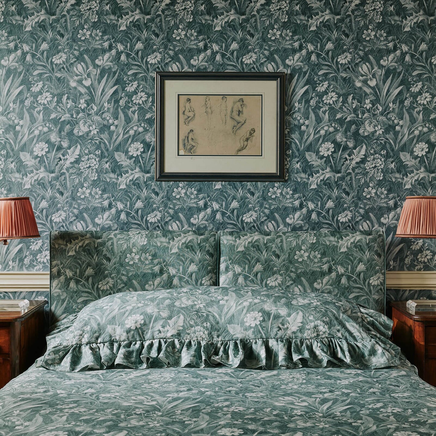 Beltane Wallpaper - Euphorbia - House of Hackney - 1-WA-BLT-DI-EUP-XXX - Morris Wallpaper