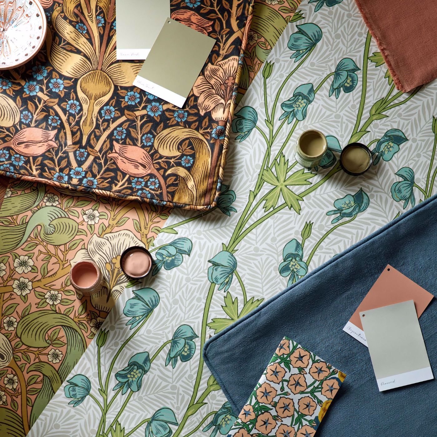 Campanula Wallpaper - Autumn Garden - 217353 - Morris & Co