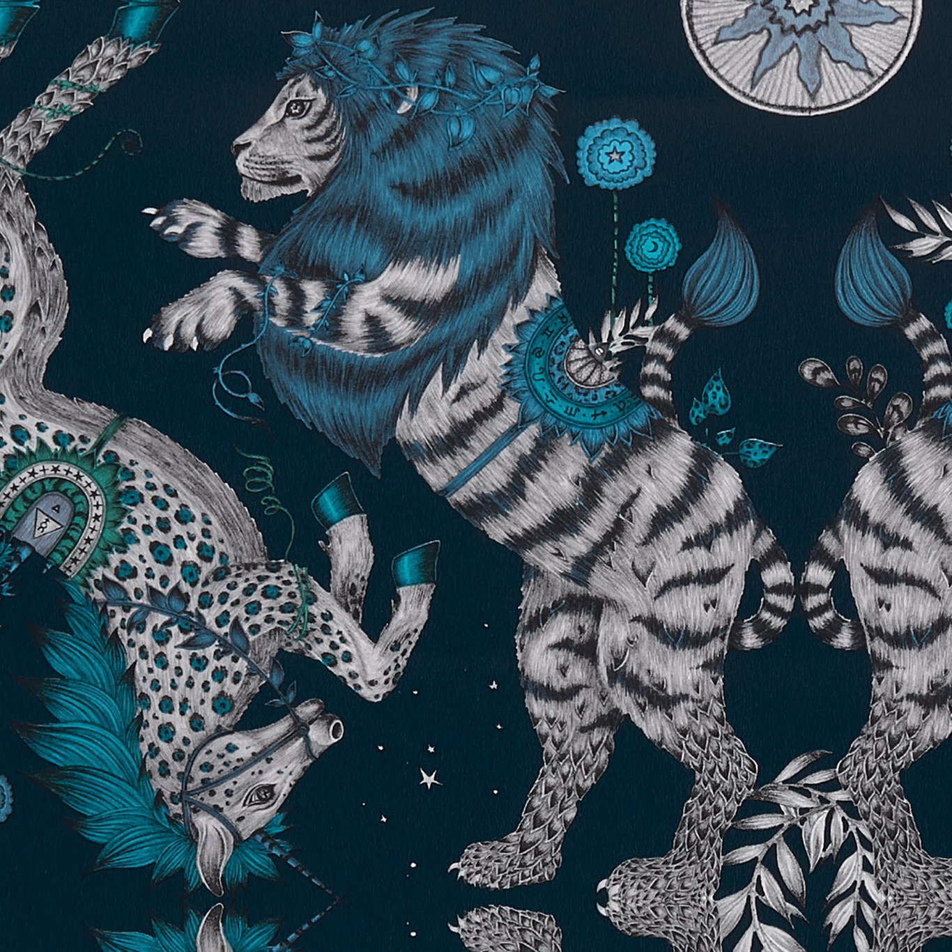 Caspian Wallpaper - Navy - Clarke & Clarke - W0113/05 - Morris Wallpaper