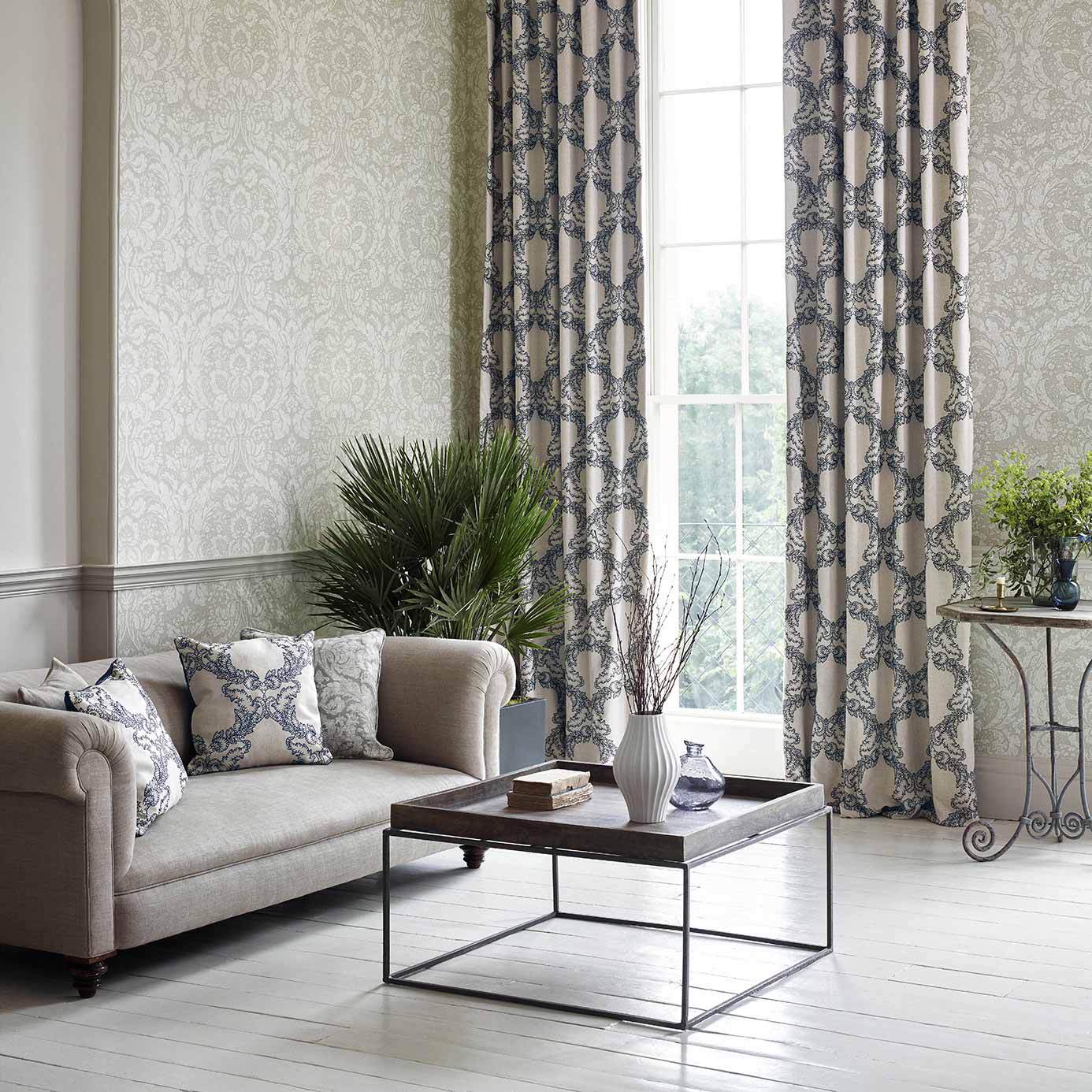 Courtney Wallpaper - Wedgwood - Sanderson - DDAM216405 - Morris Wallpaper