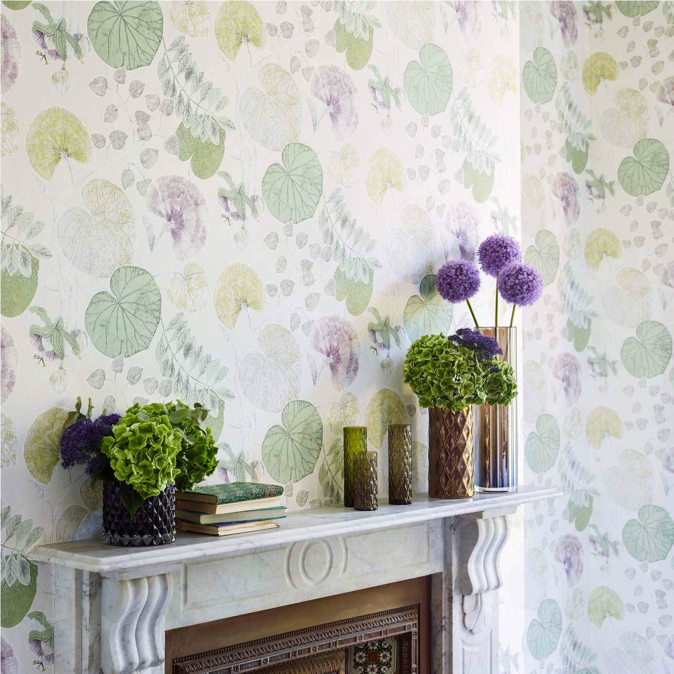 Dardanella Wallpaper - Amber/Mint - Harlequin - HGAT111260 - Morris Wallpaper
