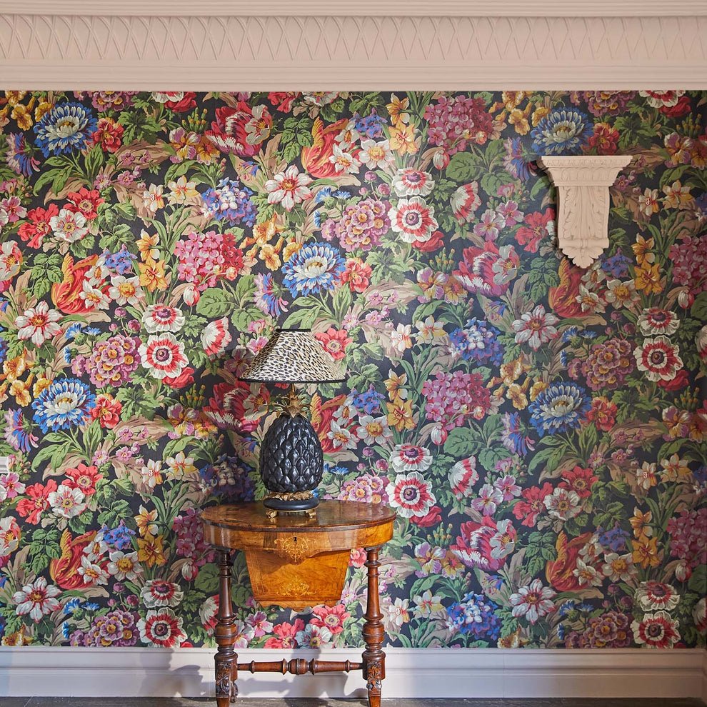 Florescence Wallpaper - Noir - House of Hackney - 1-WA-FLS-DI-NOI-XXX - Morris Wallpaper