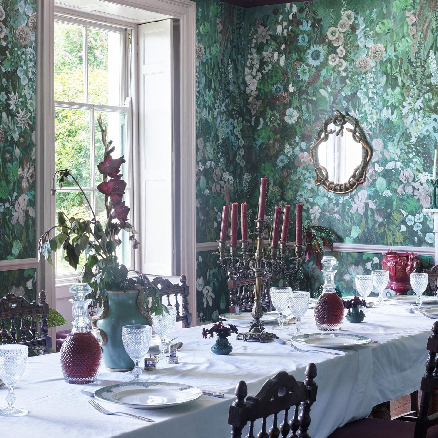 Floribunda Magna Wallpaper - Verde - House of Hackney - 1-WA-FLM-DI-VED-XXX - Morris Wallpaper
