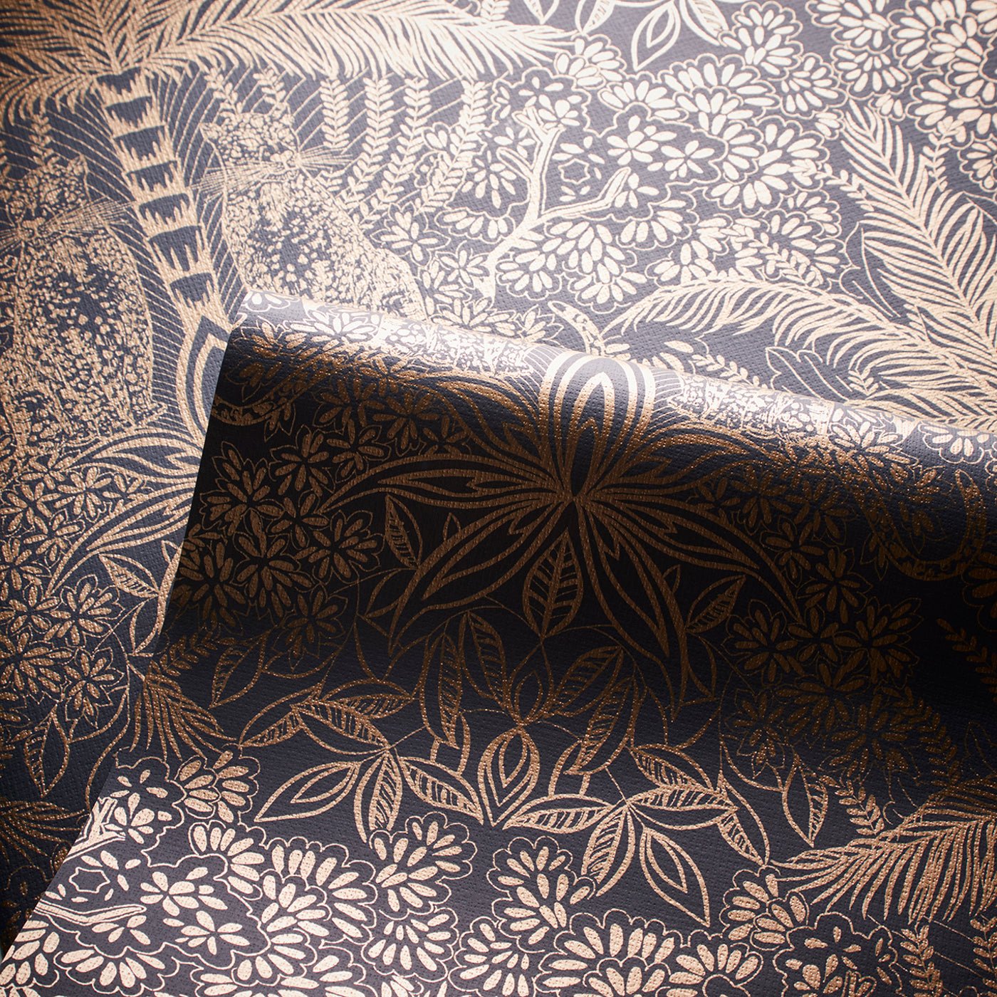 Leopardo Wallpaper - Copper/Midnight - Clarke & Clarke - W0141/02 - Morris Wallpaper