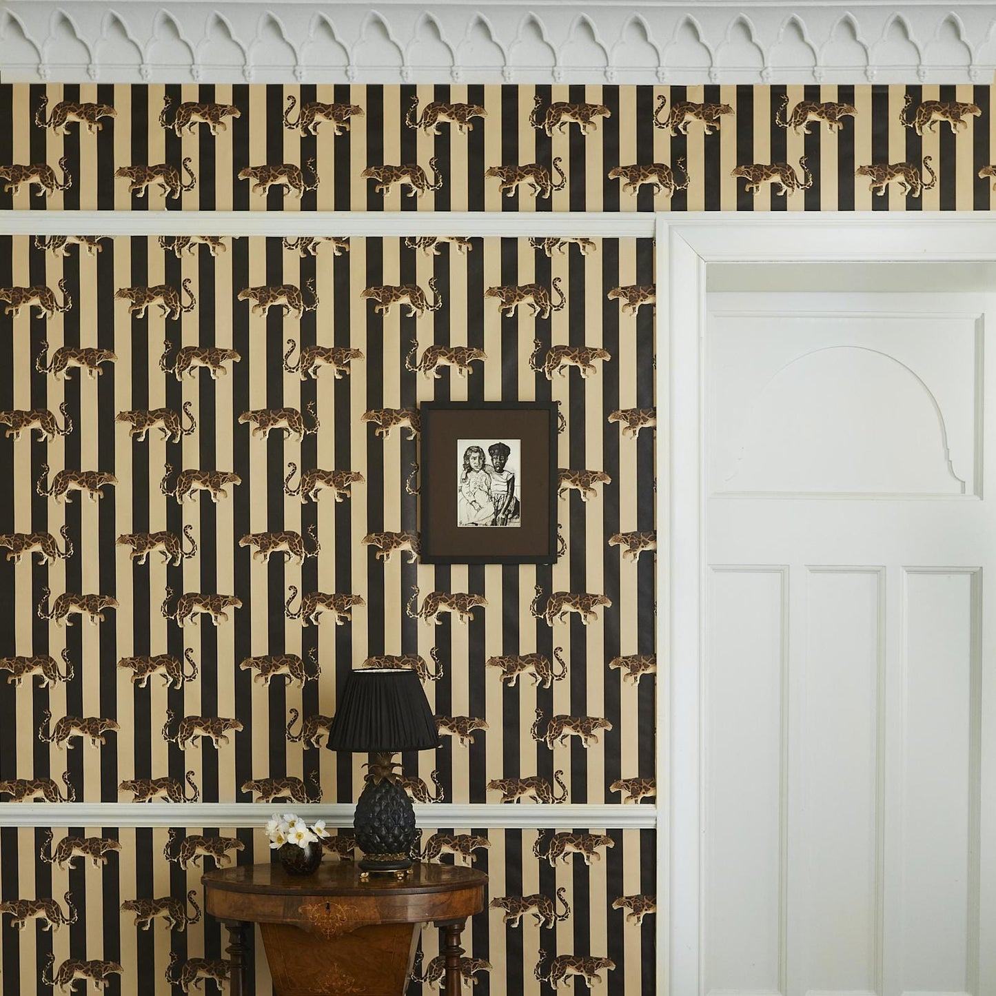 Prowl Wallpaper - Clay & Black - House of Hackney - 1-WA-PRO-DI-C&B-XXX - Morris Wallpaper