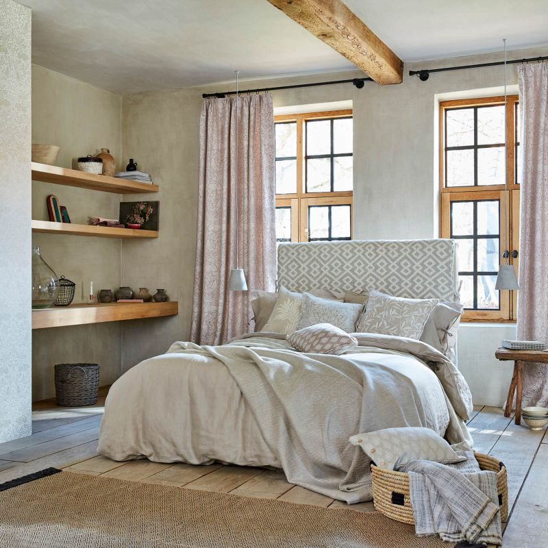 Best William Morris Wallpapers for the Bedroom - Morris Wallpaper