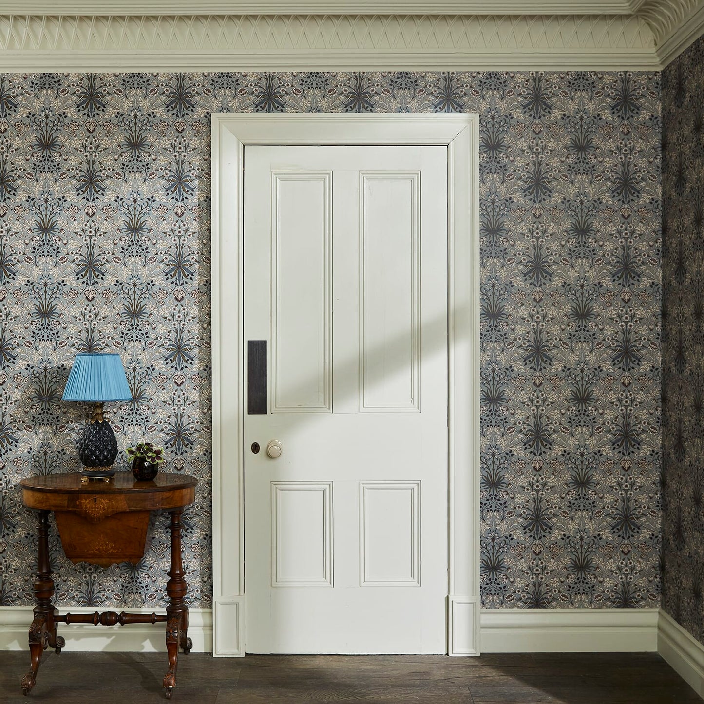 Hyacinth Wallpaper - Dove-Grey - 1-WA-HYA-DI-GRY-XXX