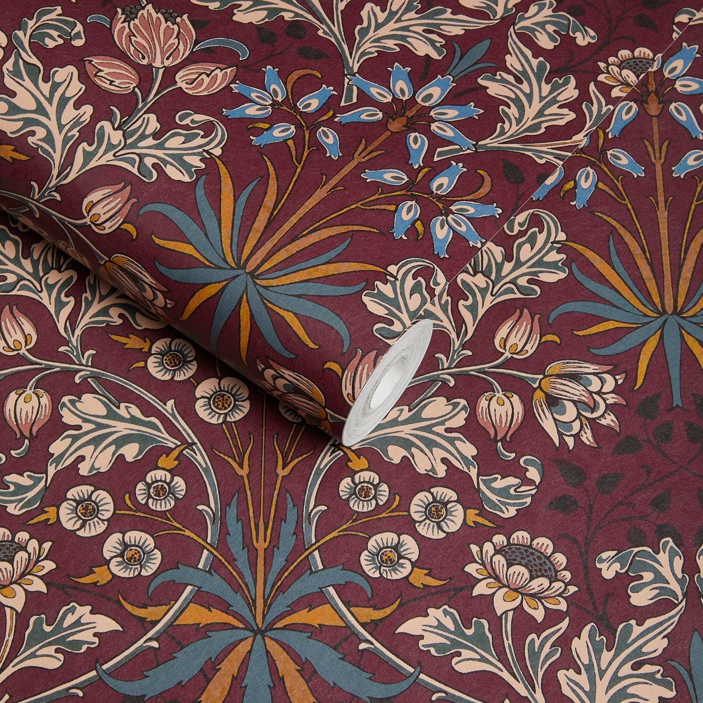Hyacinth Wallpaper - Mulberry - 1-WA-HYA-DI-MUL-XXX