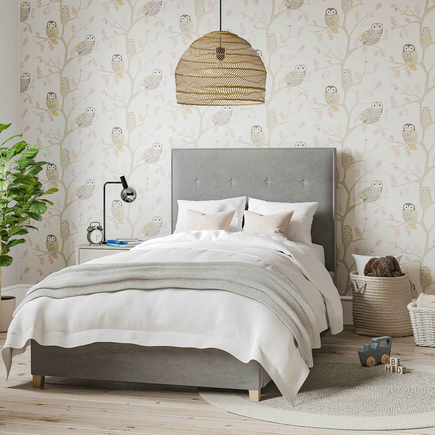 Little Owls Wallpaper - Kiwi - HLTF112627