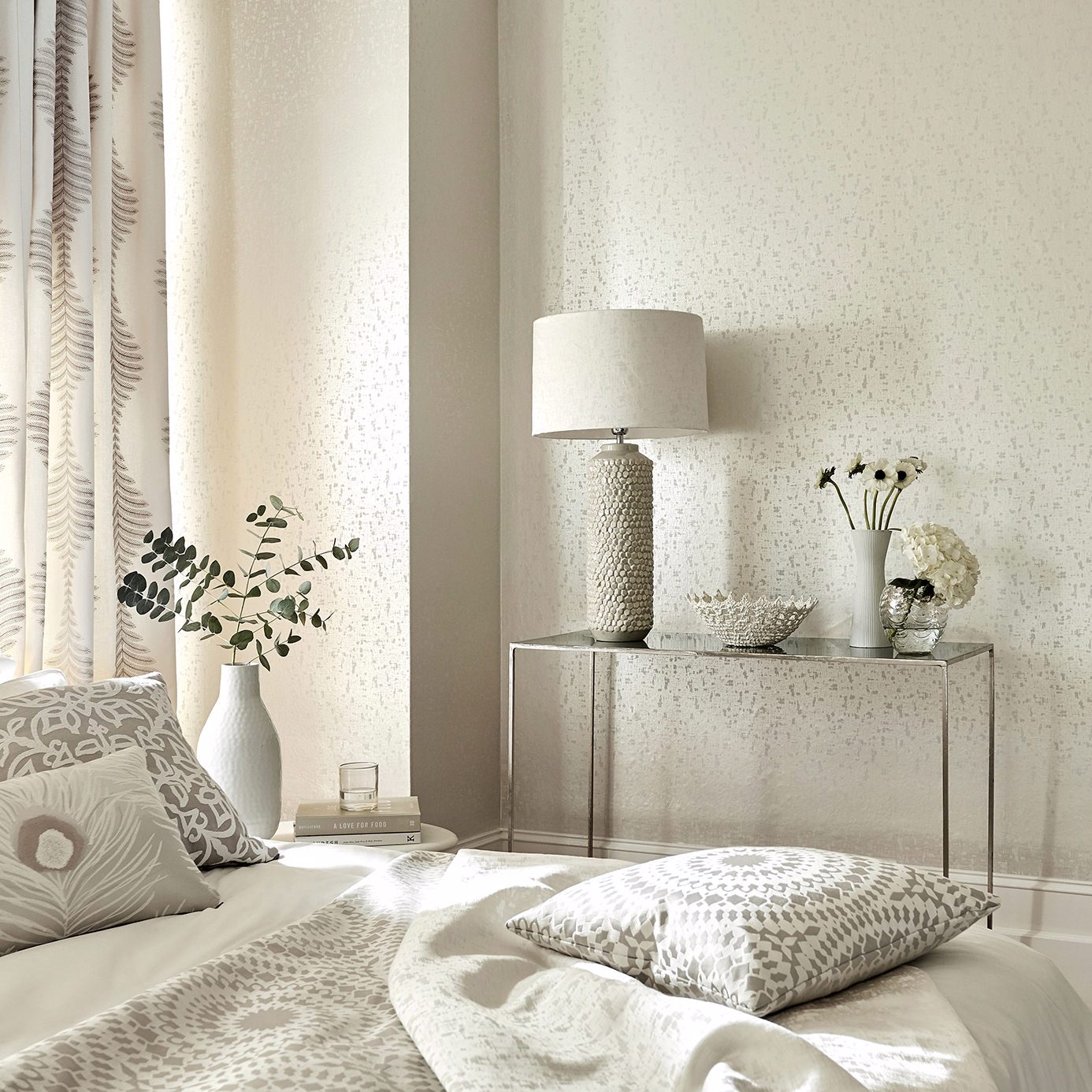Lucette Wallpaper - Rose Gold - HPUT111905