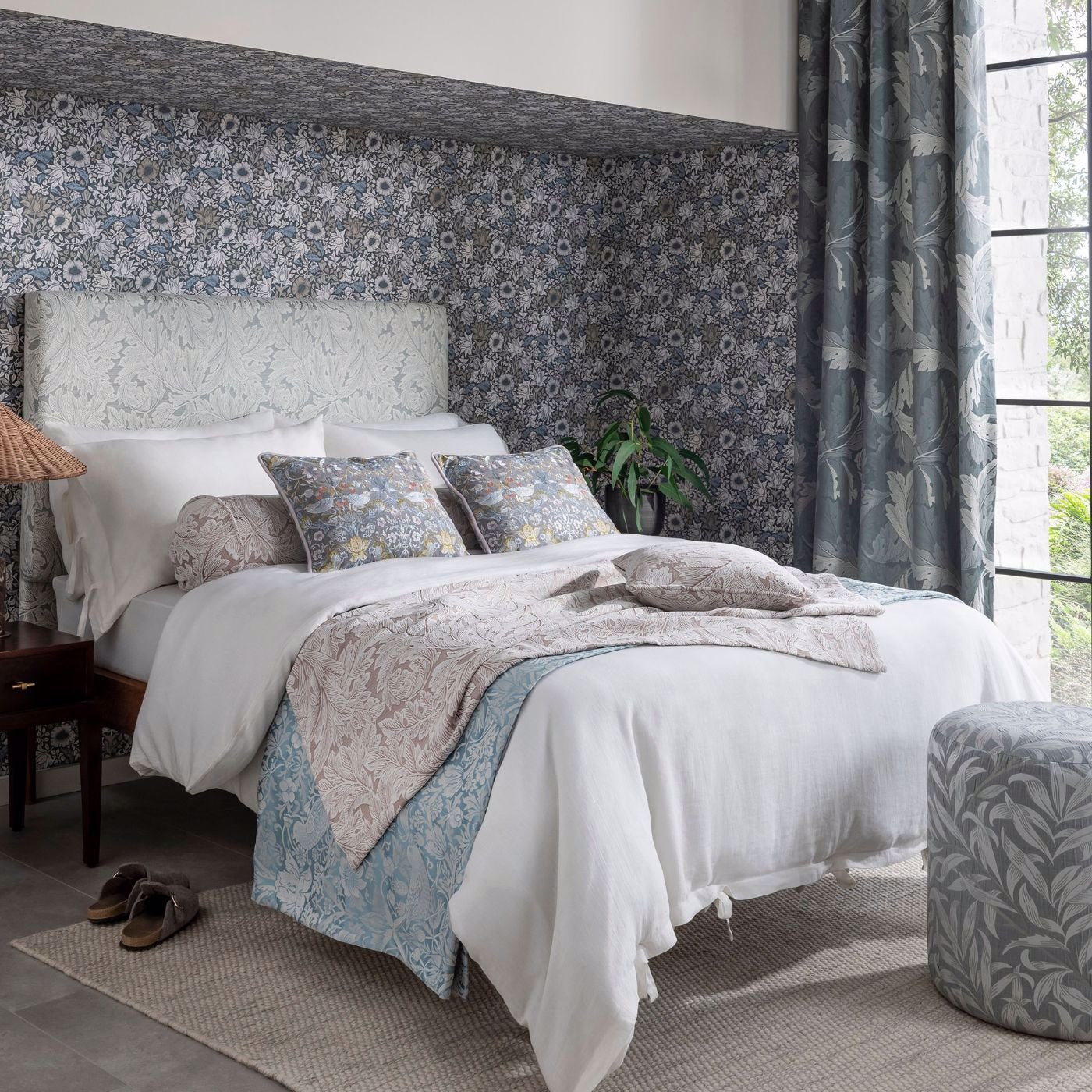 Acanthus Jacquard Fabric - Denim - Clarke & Clarke - F1740/01 - Morris Wallpaper