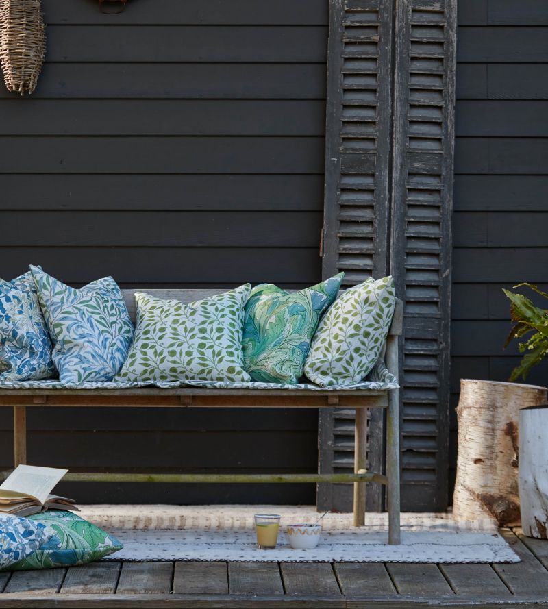 Acanthus Outdoor Fabric - Nettle/Sky Blue - Morris & Co - 227114 - Premier Wallcovering