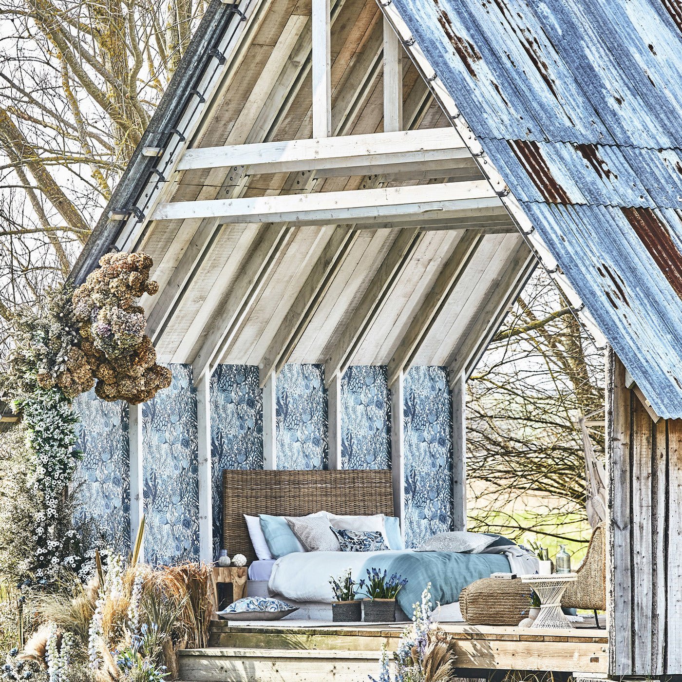 Acropora Wallpaper - Exhale/Murmuration - HTEW112780 - Harlequin - Premier Wallcovering