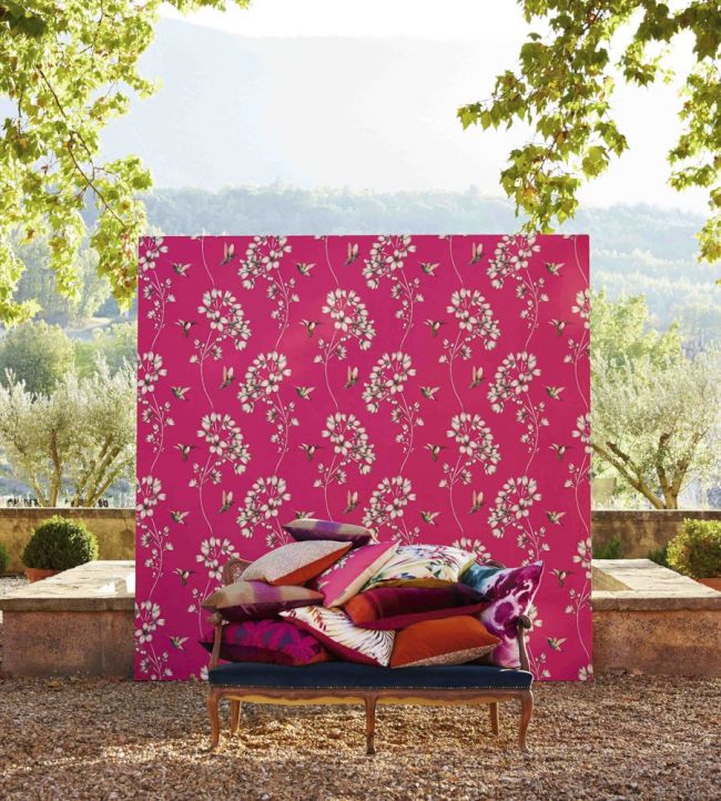 Amazilia Wallpaper - Flamingo - HAMA111058 - Harlequin - Morris Wallpaper