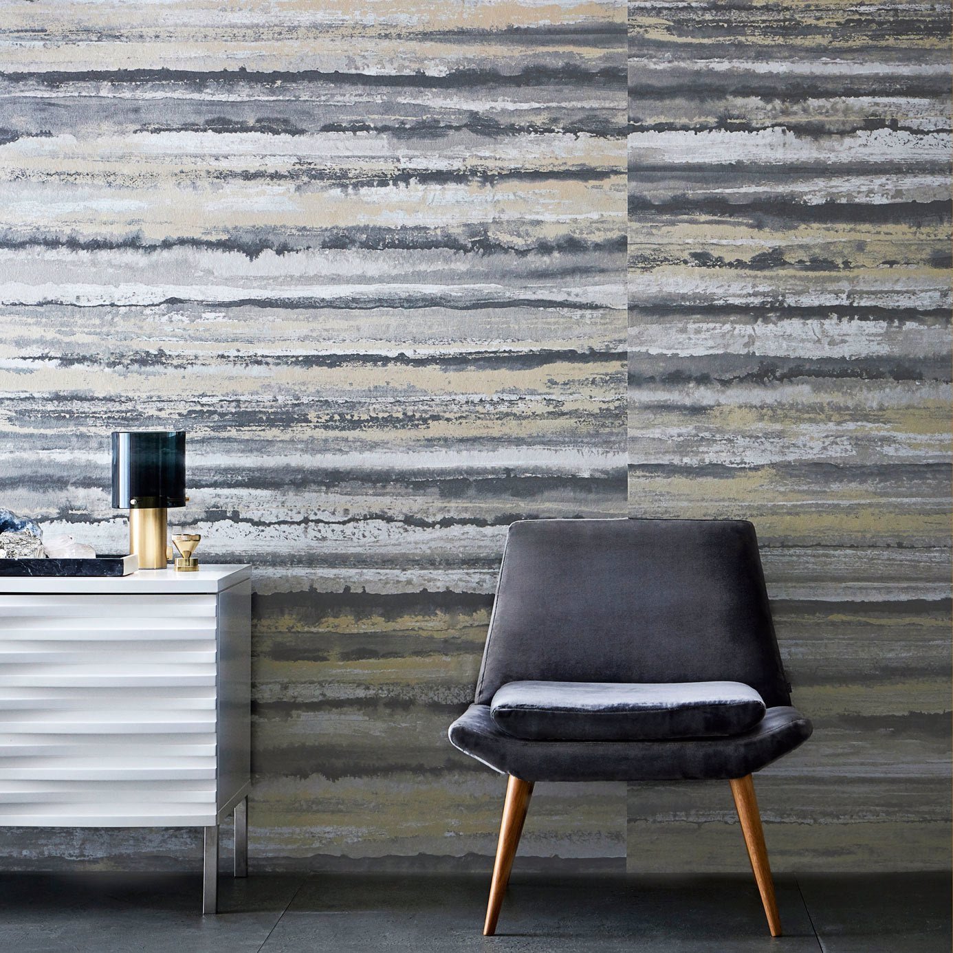 Anthology Therassia Wallpaper - Travertine - Harlequin - EDEF111593 - Morris Wallpaper