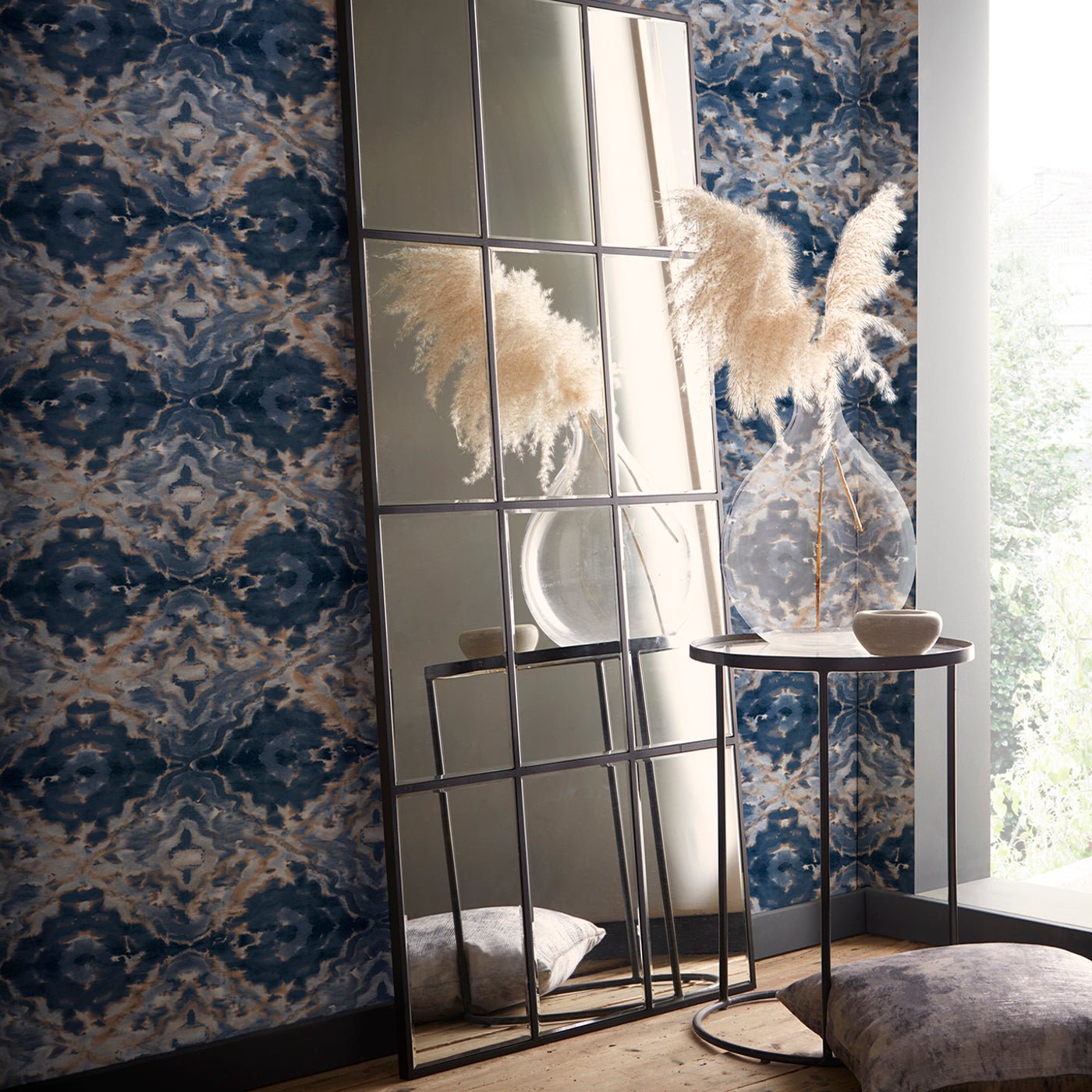 Aqueous Wallpaper - Midnight/Spice - Clarke & Clarke - W0147/02 - Morris Wallpaper
