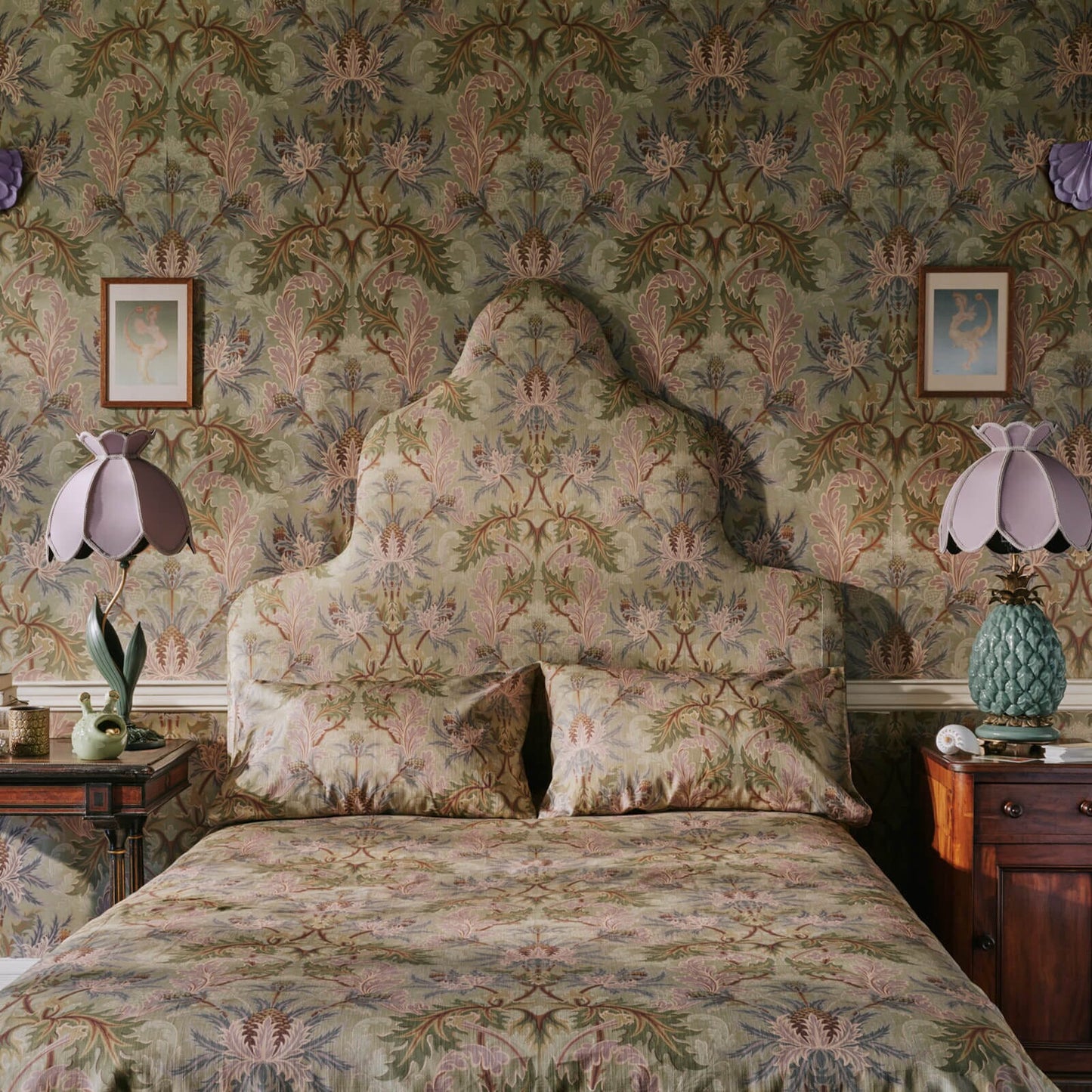 Aquifolia Wallpaper - Apple - House of Hackney - 1-WA-AQF-DI-APP-XXX - Morris Wallpaper