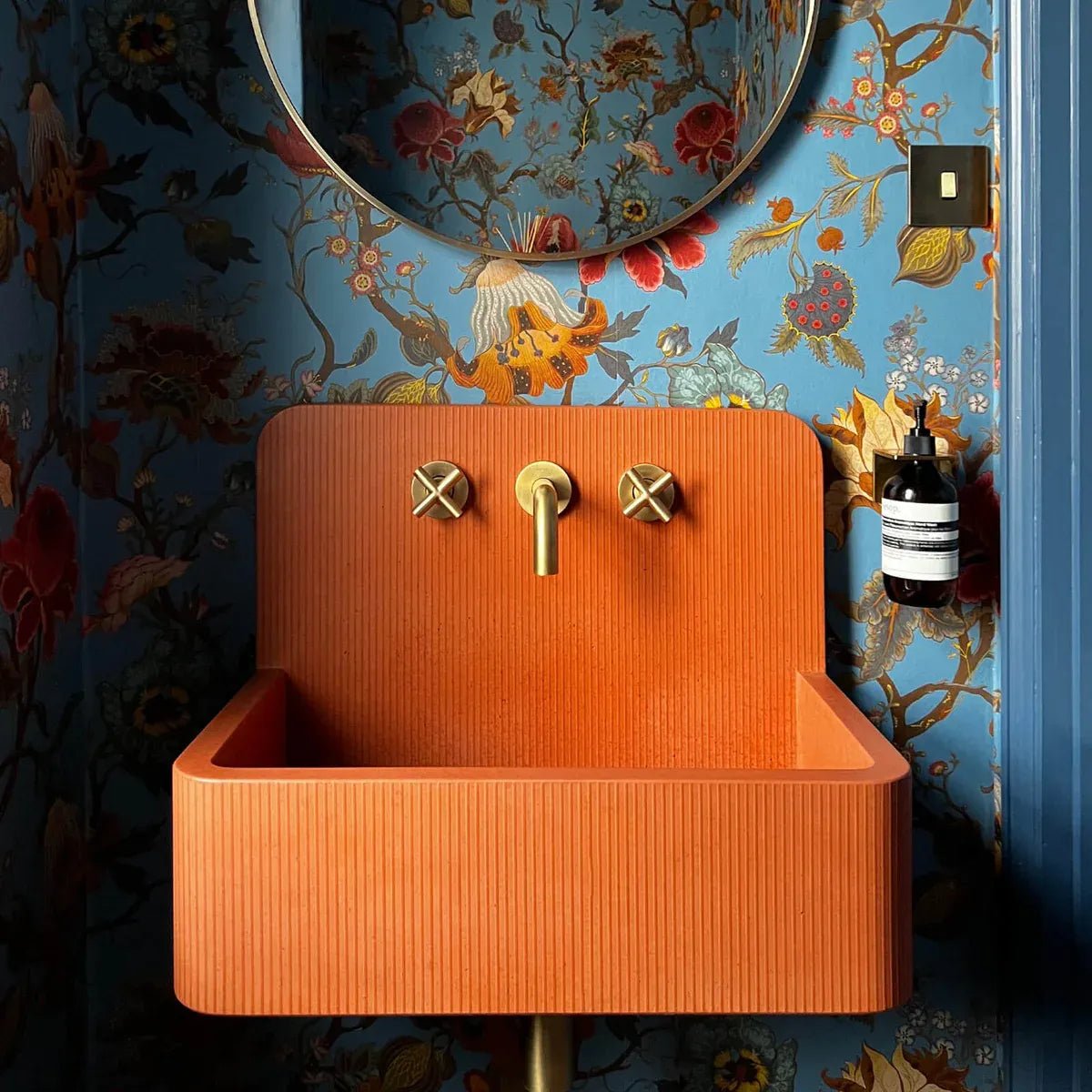 Artemis Wallpaper - Azure - House of Hackney - 1-WA-ART-DI-AZU-XXX - Morris Wallpaper