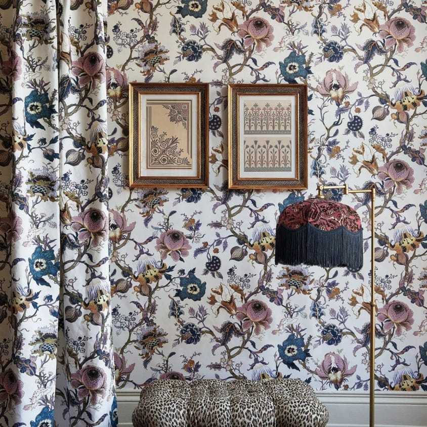 ARTEMIS Wallpaper - Off White - 1-WA-ART-DI-WHT-XXX - House of Hackney - Morris Wallpaper