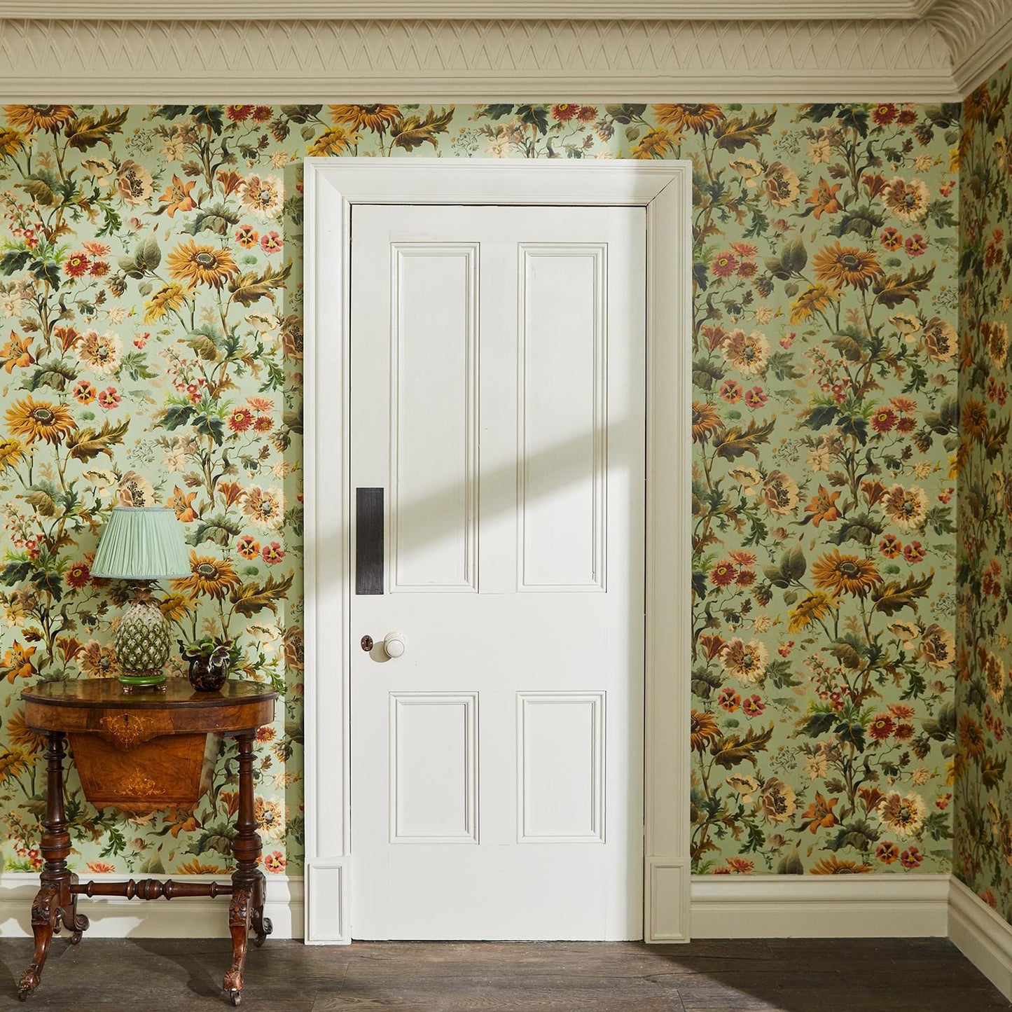 Avalon Wallpaper - Apple - House of Hackney - 1-WA-AVA-DI-APP-XXX - Morris Wallpaper