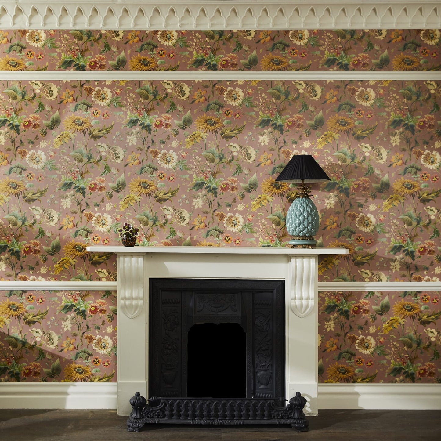 Avalon Wallpaper - Puce-Pink - House of Hackney - 1-WA-AVA-DI-PNK-XXX - Morris Wallpaper