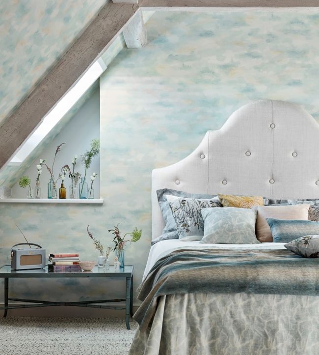 Bamburgh Sky Wallpaper - Estuary Blue - DEBB216515 - Sanderson - Morris Wallpaper