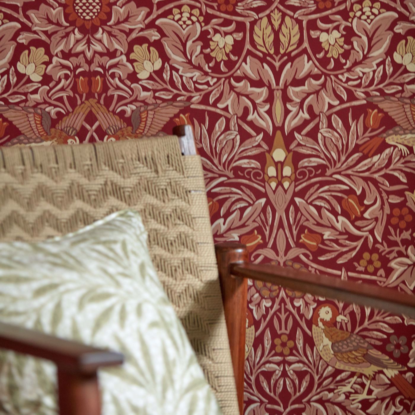 Bird Wallpaper - Madder/Weld - 217195 - Morris & Co