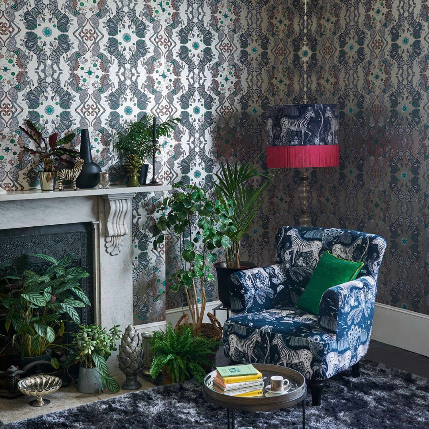 Caspian Wallpaper - Gilver - Clarke & Clarke - W0113/02 - Morris Wallpaper