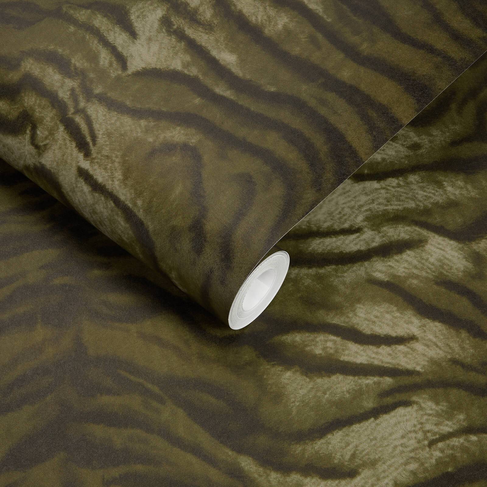 Caspian Wallpaper - Laurustine - House of Hackney - 1-WA-CPN-DI-LAU-XXX - Morris Wallpaper
