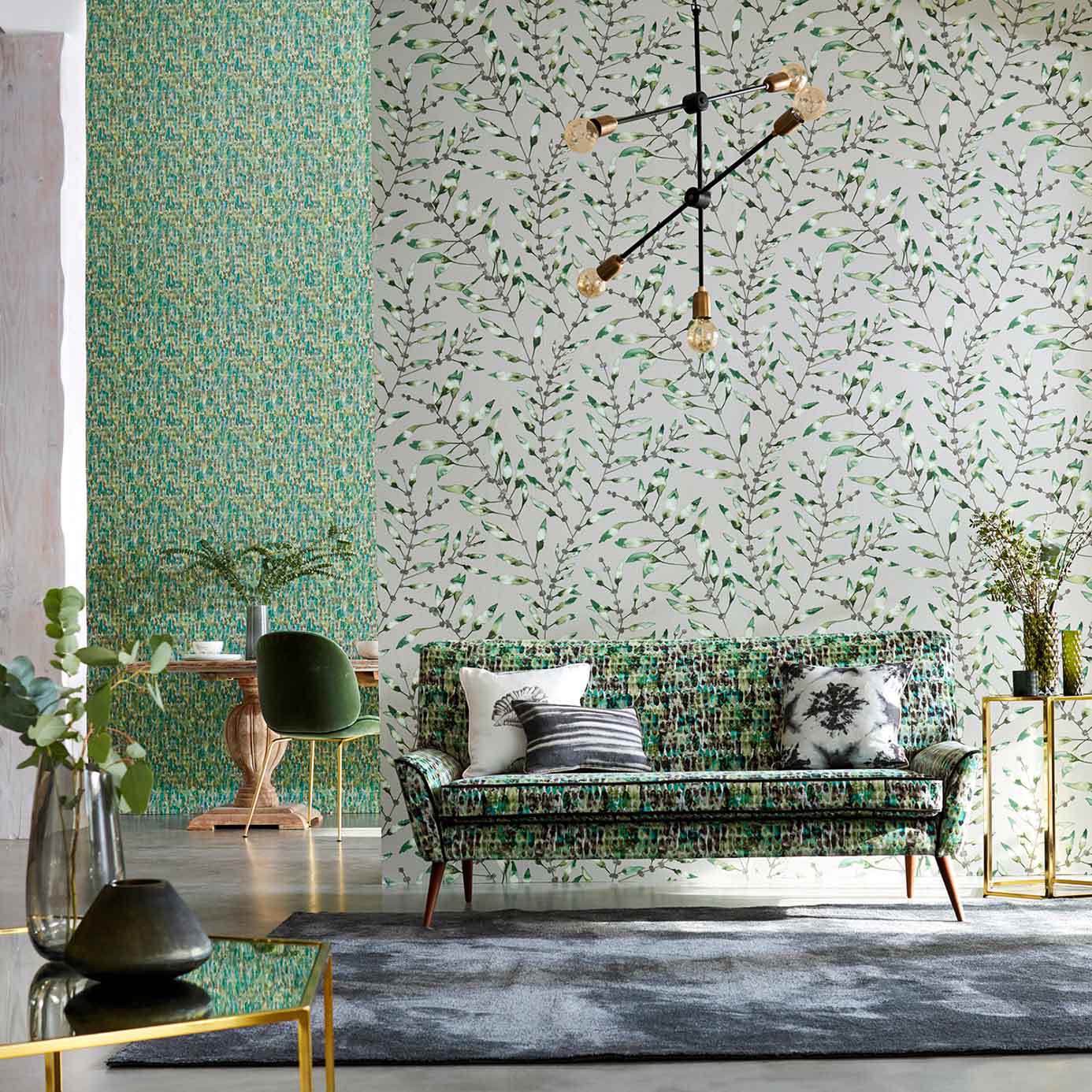 Chaconia Wallpaper - Emerald/Lime - HANZ111634 - Harlequin - Premier Wallcovering