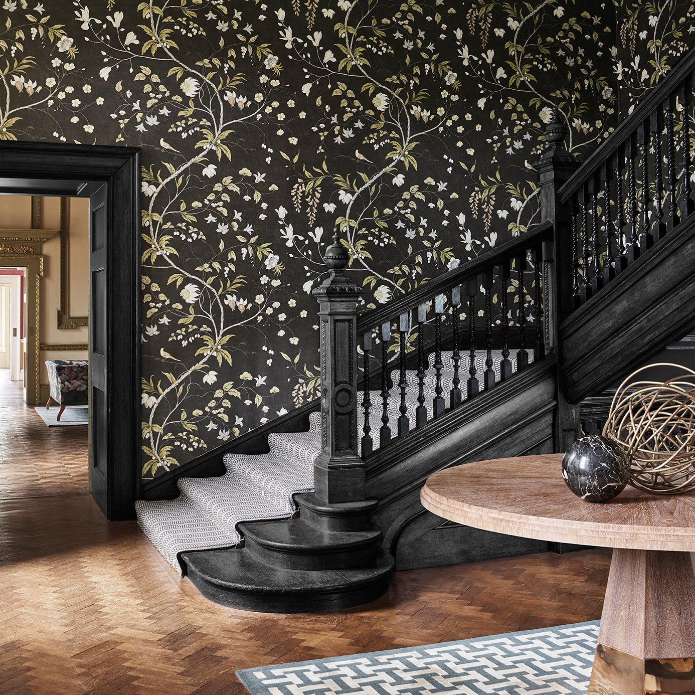 Chambalon Trail Wallpaper - Antique Gold/Vine Black - ZDAR312850 - Zoffany - Morris Wallpaper