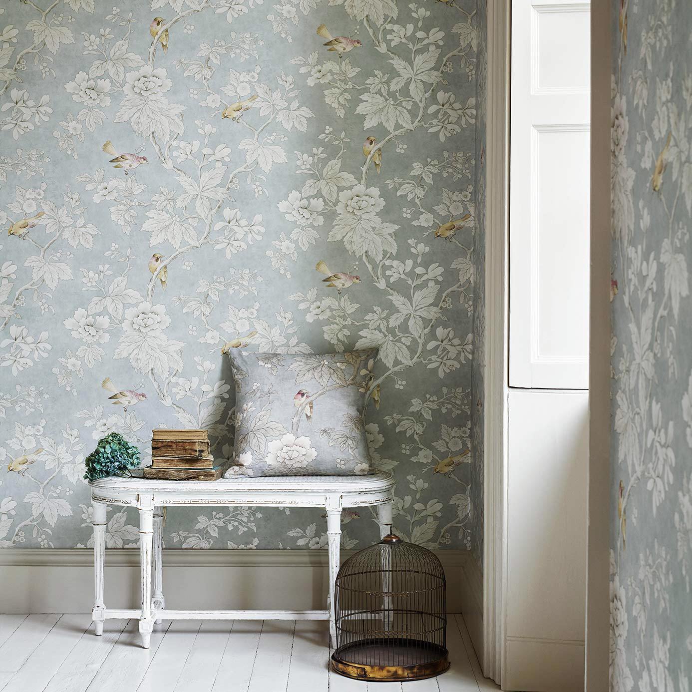 Chiswick Grove Wallpaper - Silver - Sanderson - DDAM216388 - Morris Wallpaper