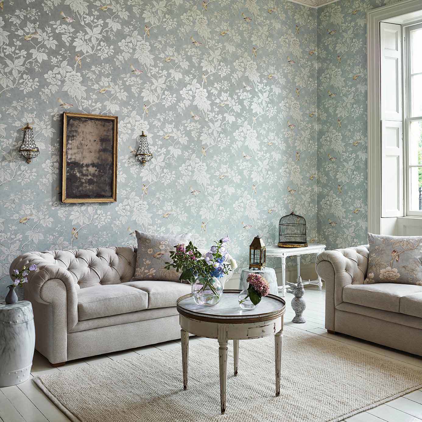Chiswick Grove Wallpaper - Silver - Sanderson - DDAM216388 - Morris Wallpaper