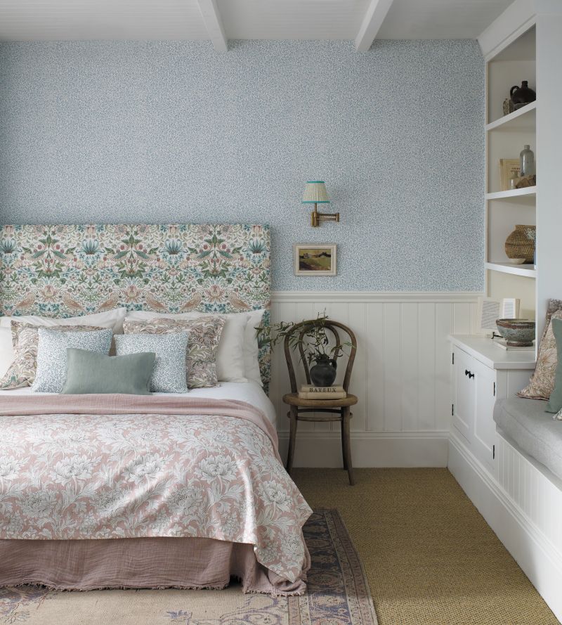 Chrysanthemum Toile Fabric - Cochineal Pink - Morris & Co - 226910 - Premier Wallcovering