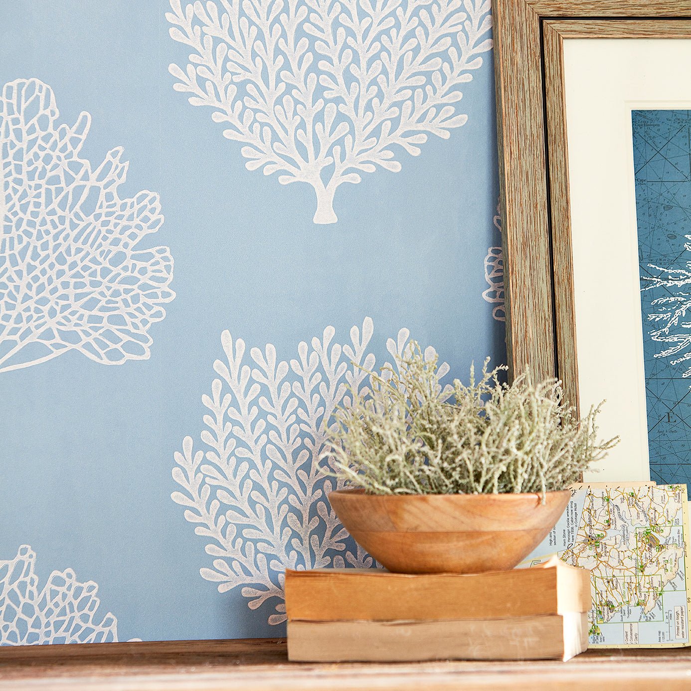 Coraline Wallpaper - Marine - Sanderson - DCOA216577 - Morris Wallpaper