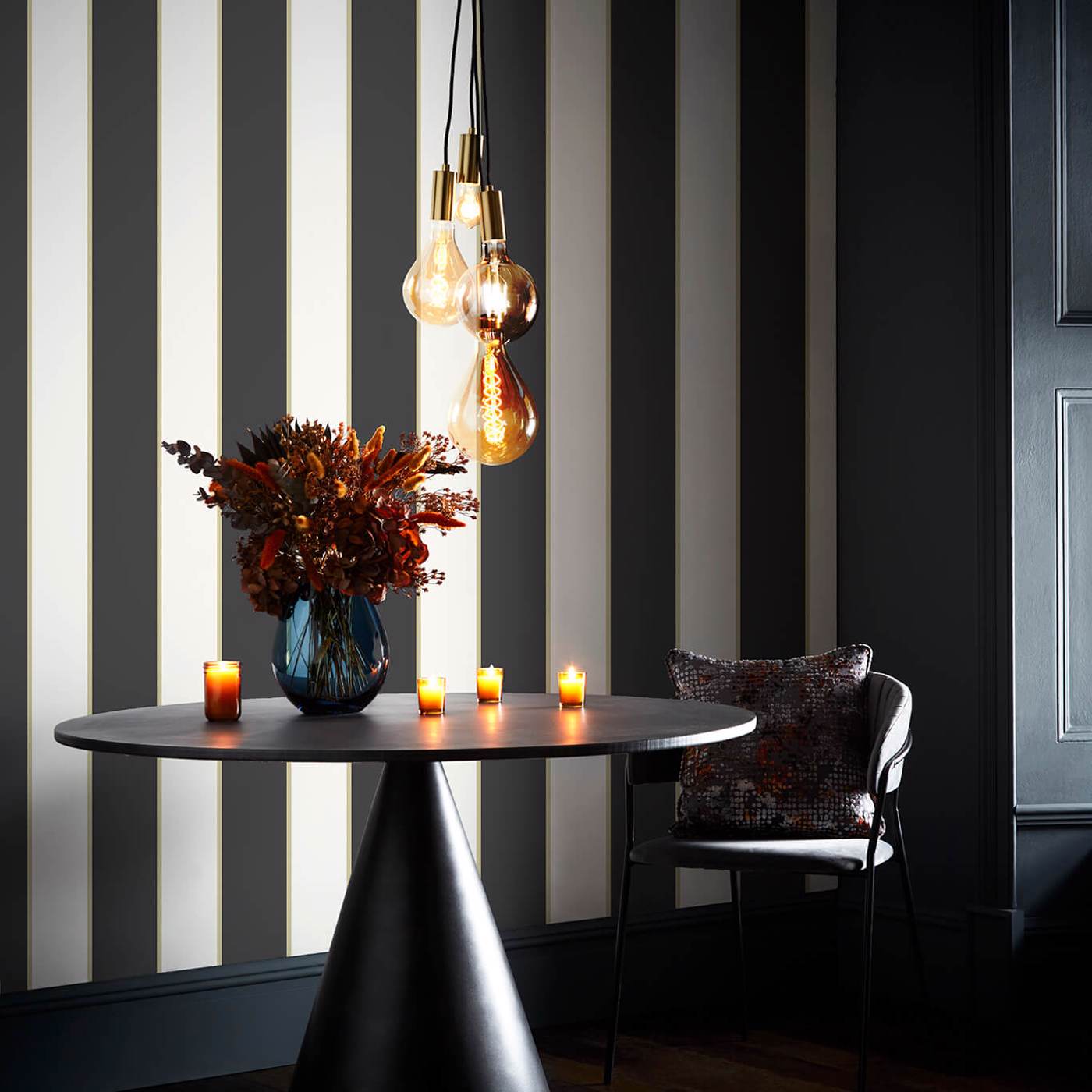 Cosmopolis Wallpaper - Noir - Clarke & Clarke - W0221/04 - Morris Wallpaper
