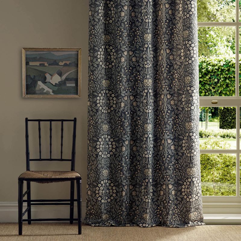 Daisy & Oak Fabric - Ink/Graphite - Morris & Co - 227369 - Morris Wallpaper