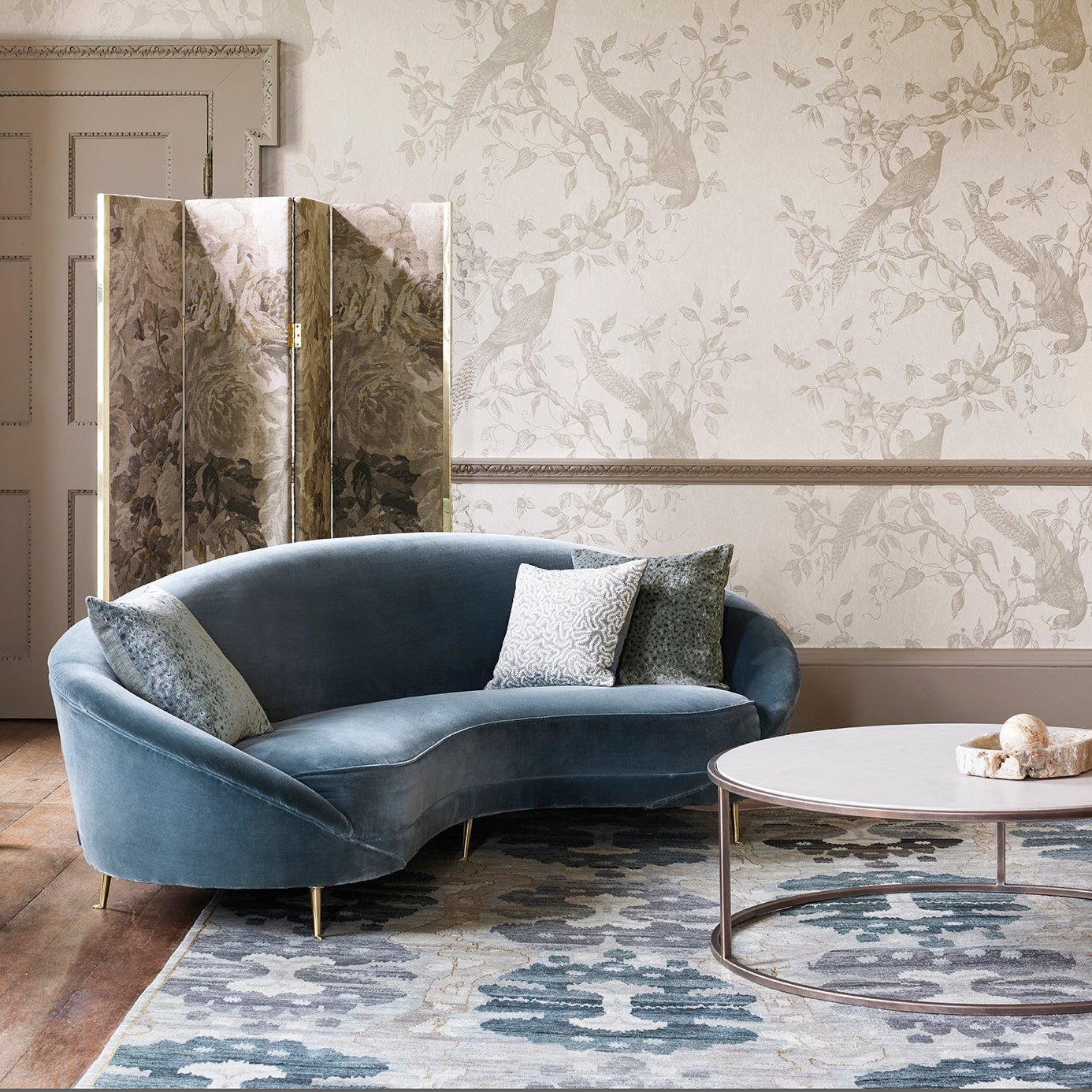 Darnley Wallpaper - Dove - Zoffany - ZDAR312849 - Morris Wallpaper