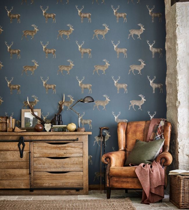 Evesham Deer Wallpaper - Silver Grey - DYSI216619 - Sanderson - Morris Wallpaper