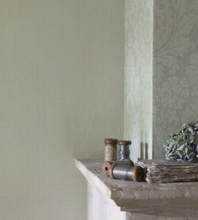 Fabienne Wallpaper - Pewter - DFAB214068 - Sanderson - Morris Wallpaper