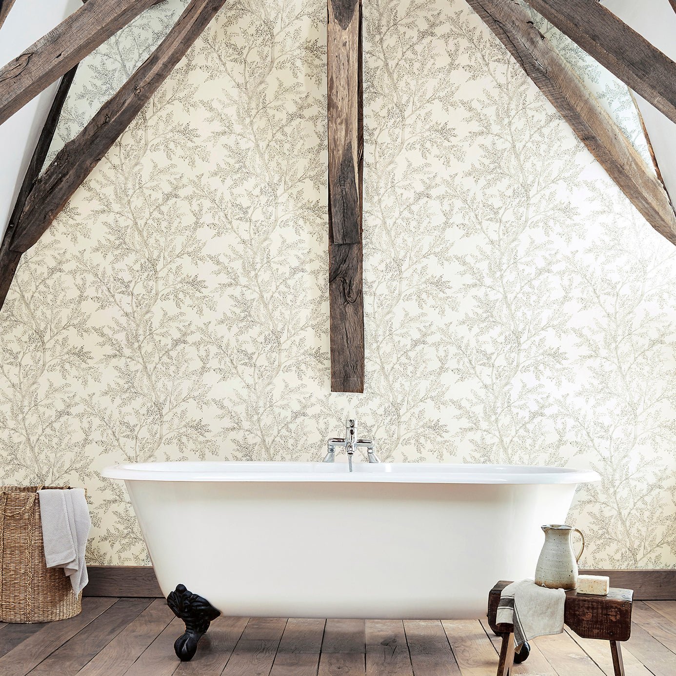 Farthing Wood Wallpaper - Silver - Sanderson - DYSI216612