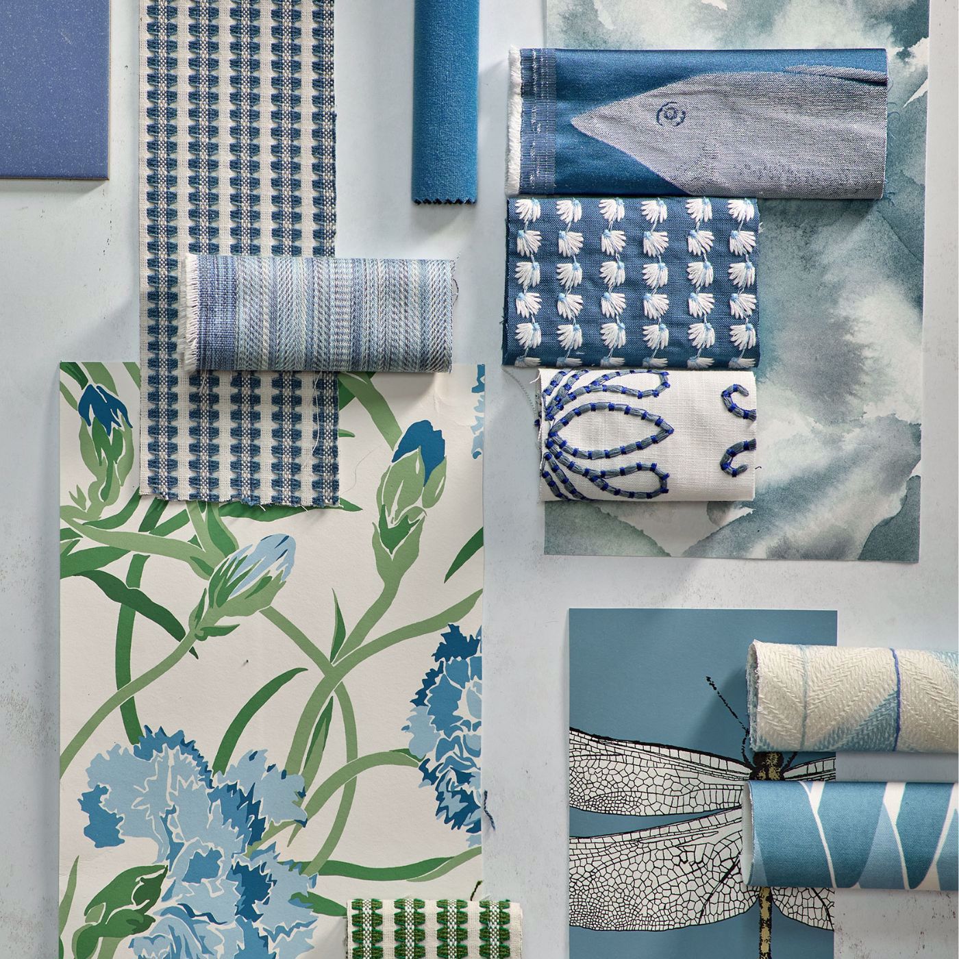 Fleur de Joie Wallpaper - French Blue/Succulent/Soft Focus - Harlequin - HRTW113134 - Morris Wallpaper