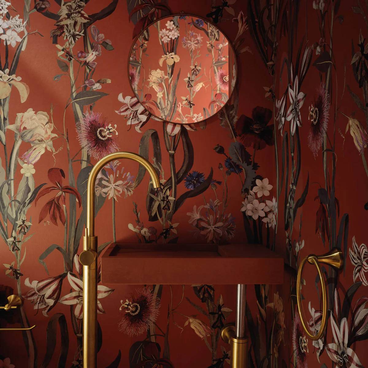 Flora Delanica Wallpaper - Clay - House of Hackney - 1-WA-DEL-DI-CLA-XXX - Morris Wallpaper