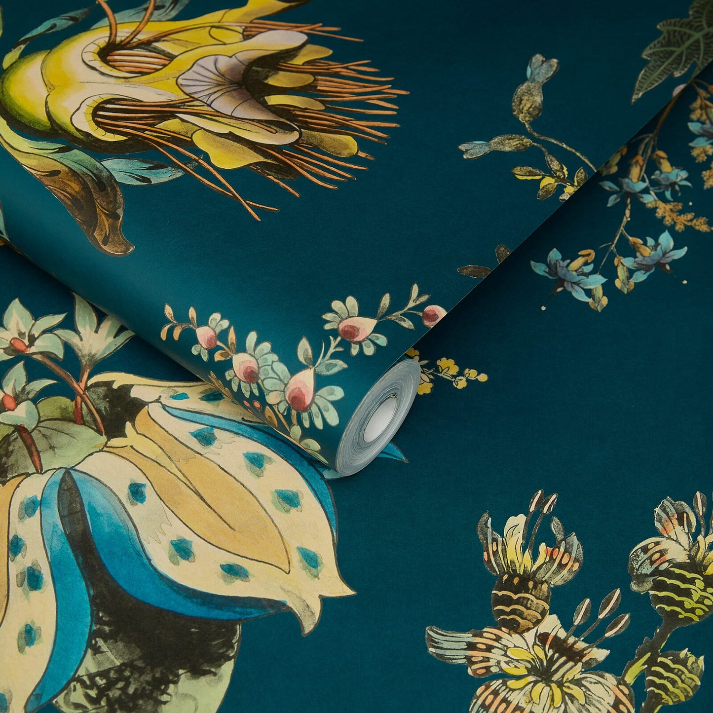 Flora Fantasia Wallpaper - Cerulean - House of Hackney - 1-WA-FLF-DI-CER-XXX - Morris Wallpaper