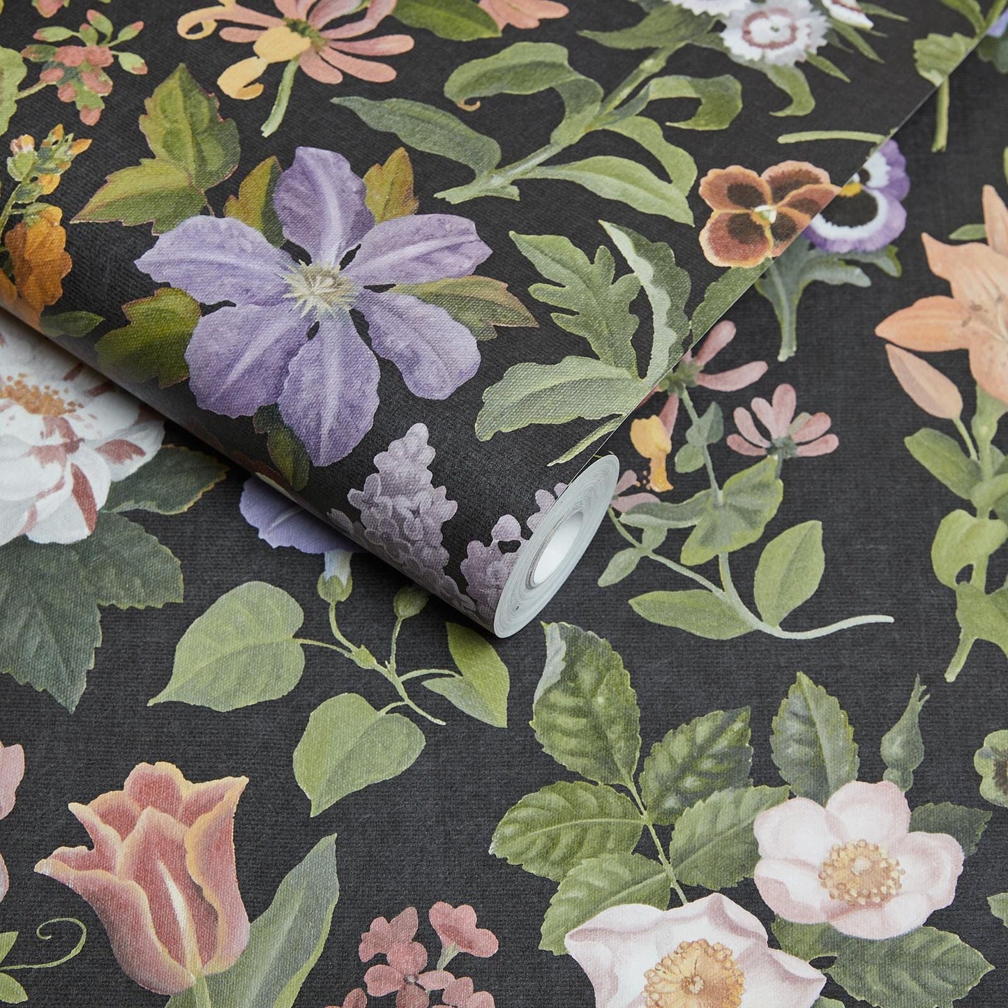 Floralia Wallpaper - Noir - House of Hackney - 1-WA-FRA-DI-NOI-XXX - Morris Wallpaper