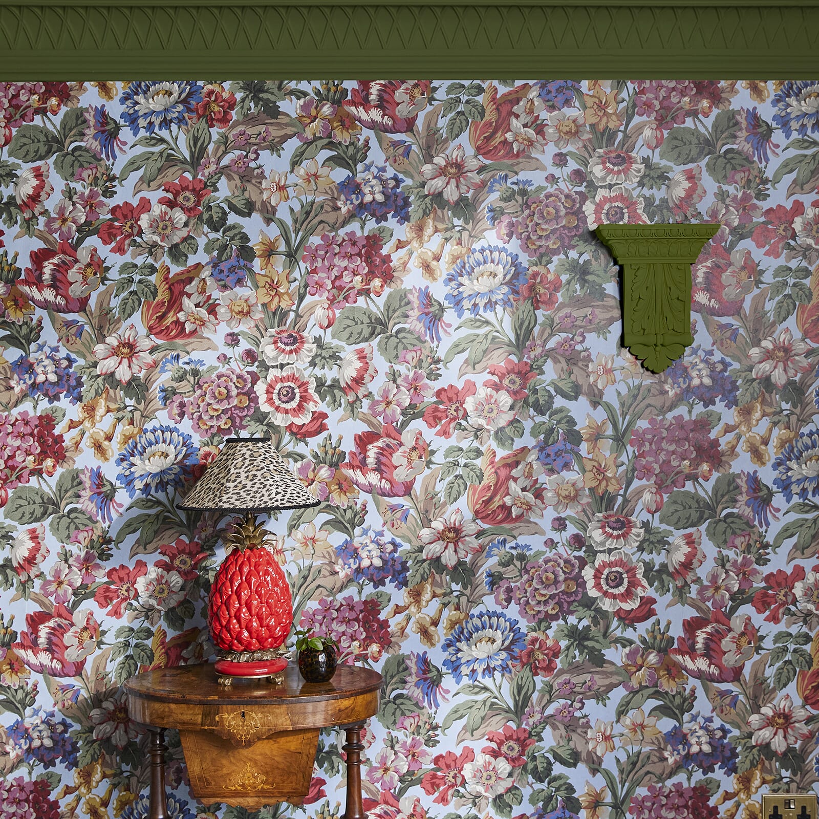 Florescence Wallpaper - Azure - House of Hackney - 1-WA-FLS-DI-AZU-XXX - Morris Wallpaper